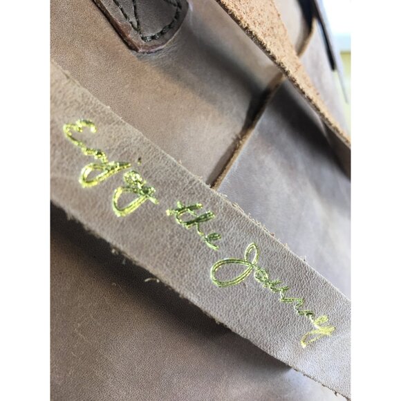 Oak River Tote Shoulder Bag Leather Brown with Detachable Strap - NWT - Picture 10 of 16